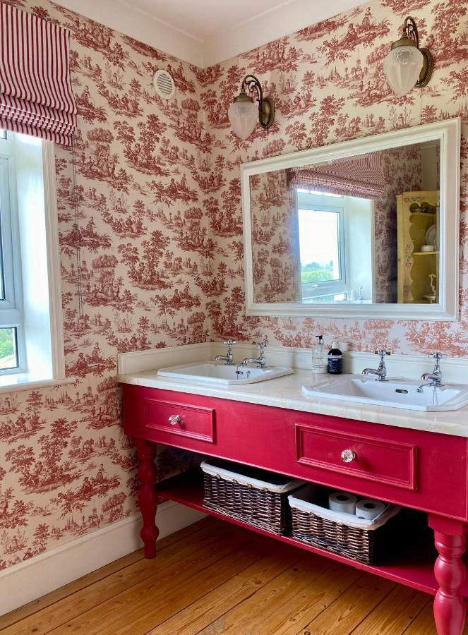 جلينتيس Brook Lodge المظهر الخارجي الصورة